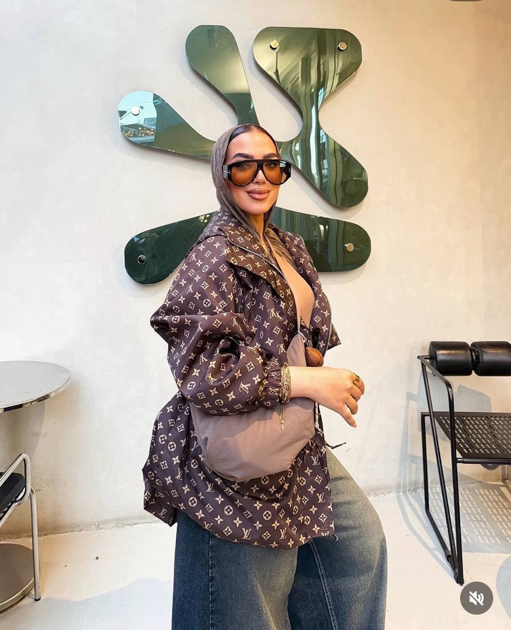 جاكيت lv 