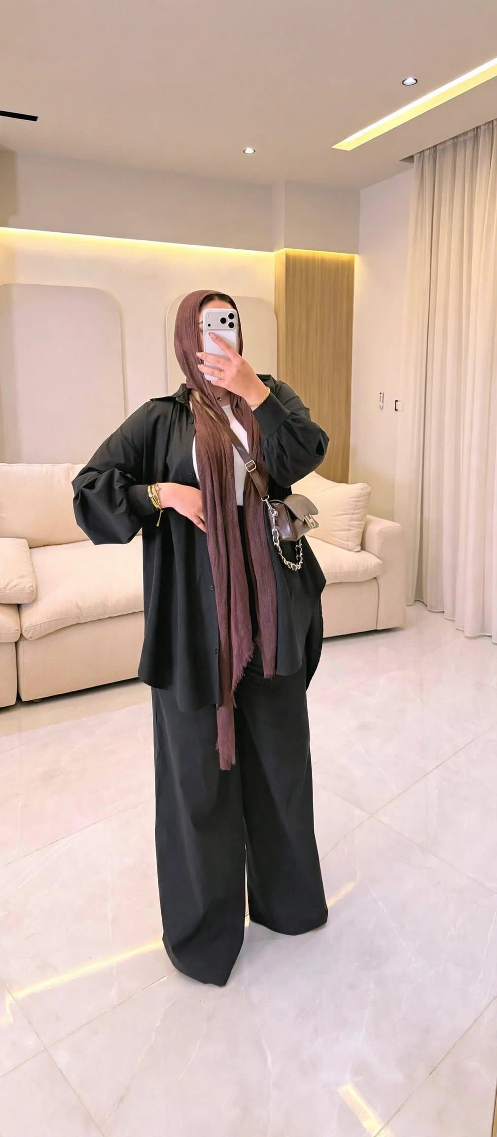 طقم بوبلين أسود أوفرسايز - شميز واسع + بنطلون وايد ليج